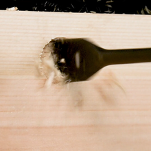 Load image into Gallery viewer, Spade Bits with Curved Cutter,jashin tools,wood spade,spade bit for wood,spade bit splitting wood,large wood spade bit